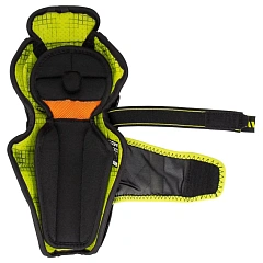 Щитки игрока CCM SG TACKS XF PRO - YTH