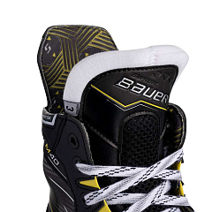 Коньки игрока Bauer S24 SUPREME M40 SKATE - JR